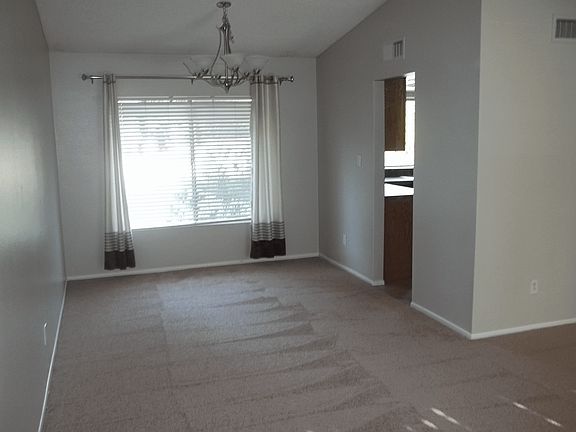 5th image of 850 E Chilton Dr