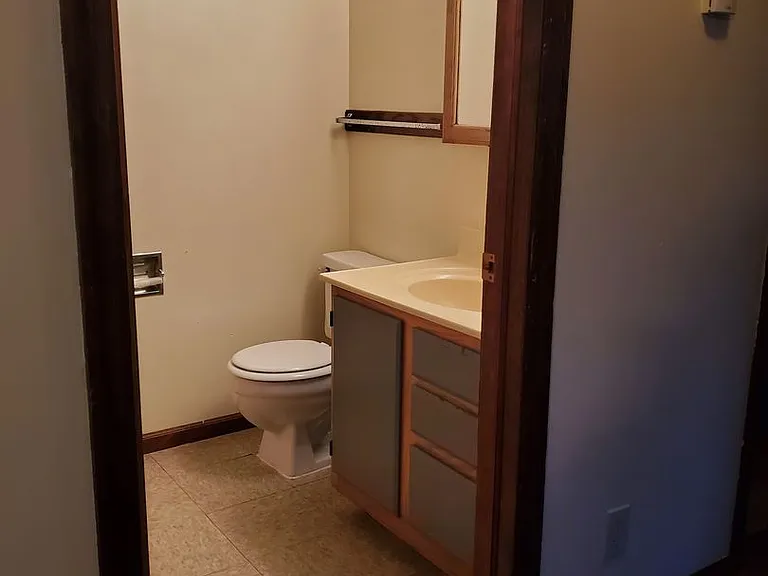 1510 Boswell Ave — Photo 8