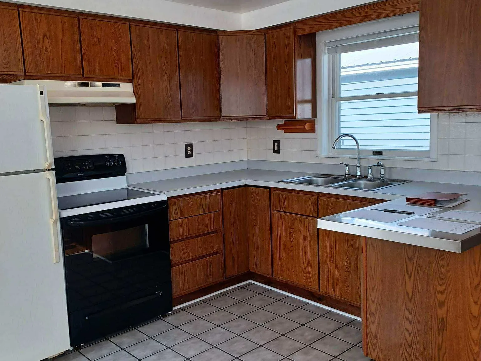 1 bed, 700 sqft, $1,100 — Photo 1