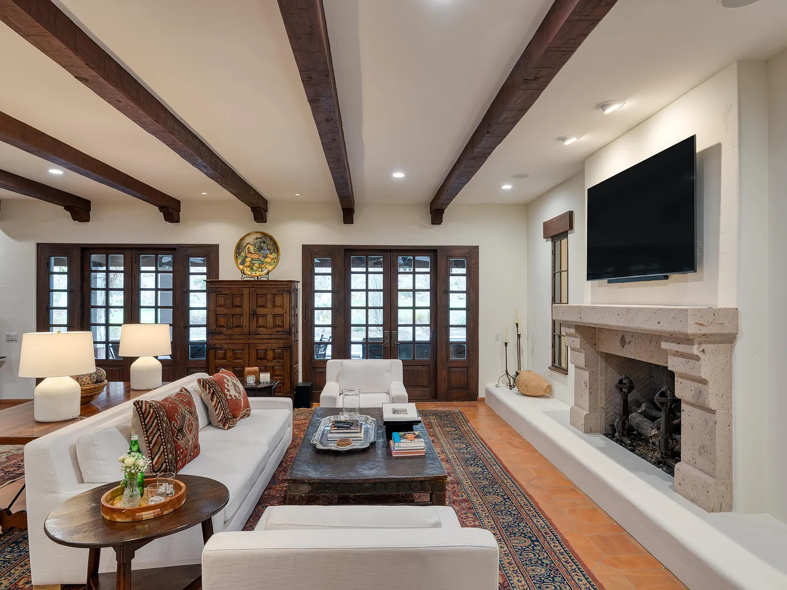 4 bed, 5.5 bath, 8130 sqft, $24,000 — Photo 4