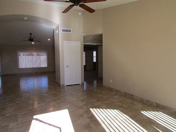 4th image of 8426 W Sweetwater Ave