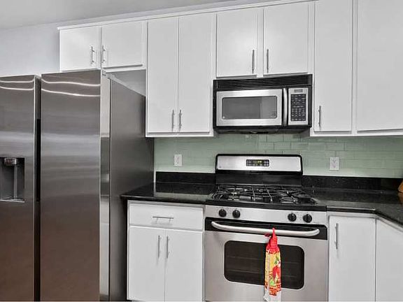 2nd image of 1720 New York Ave APT 504