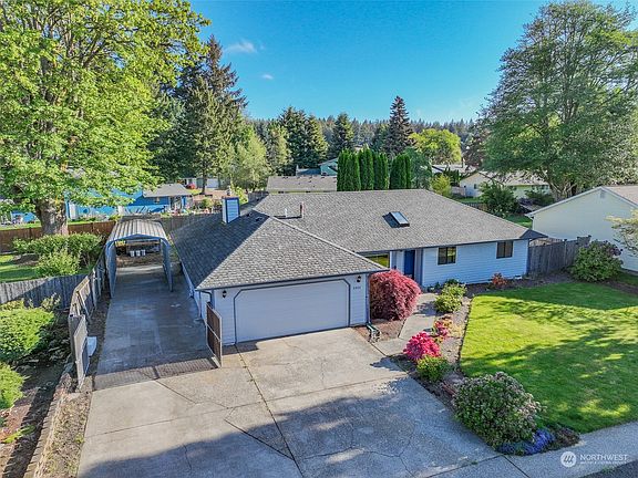 3rd image of 2802 45th Ave SE
