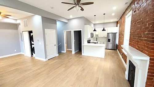 3500 Magnolia Ave #2R Photo 1