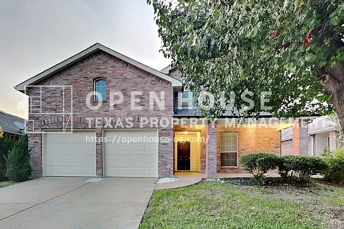 4 bed, 2.5 bath, 2661 sqft, $2,250 — Photo 1
