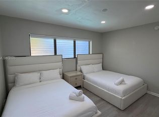 10004 E Bay Harbor Dr #10, Miami Beach, FL 33154