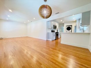 2908 Glenhurst Ave, Los Angeles, CA 90039
