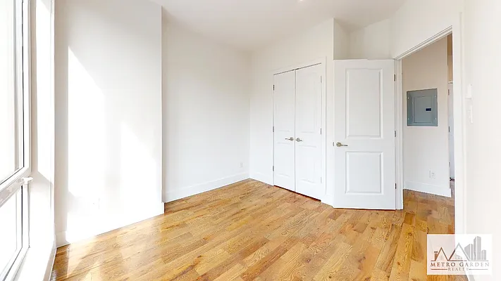 Rented by Metro Garden Realty NYC | media 7