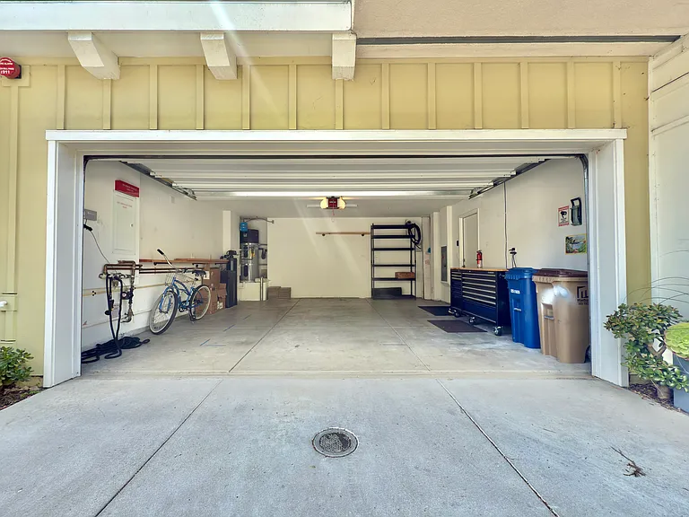 5673 Surfrider Way #105 — Photo 28