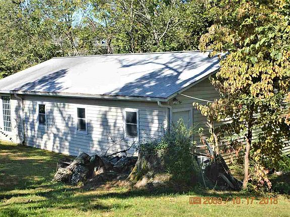 4th image of 229 Seymour Hgts Dr