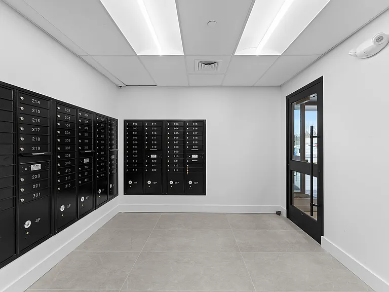 Secure Mailroom