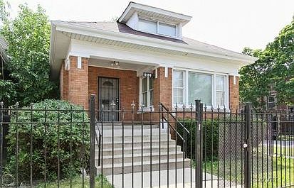 1st image of 6159 S Rockwell St #1