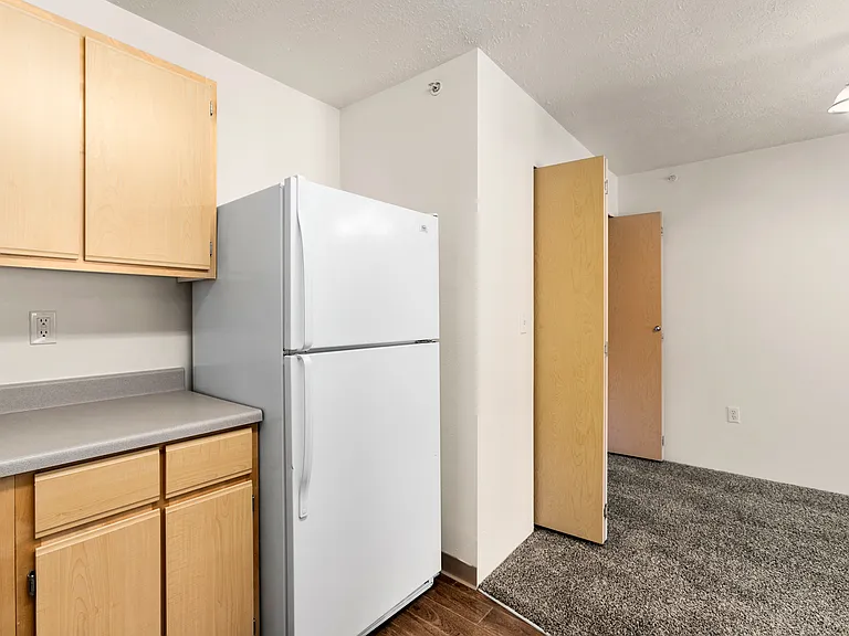 Boulder Apartments — Photo 32