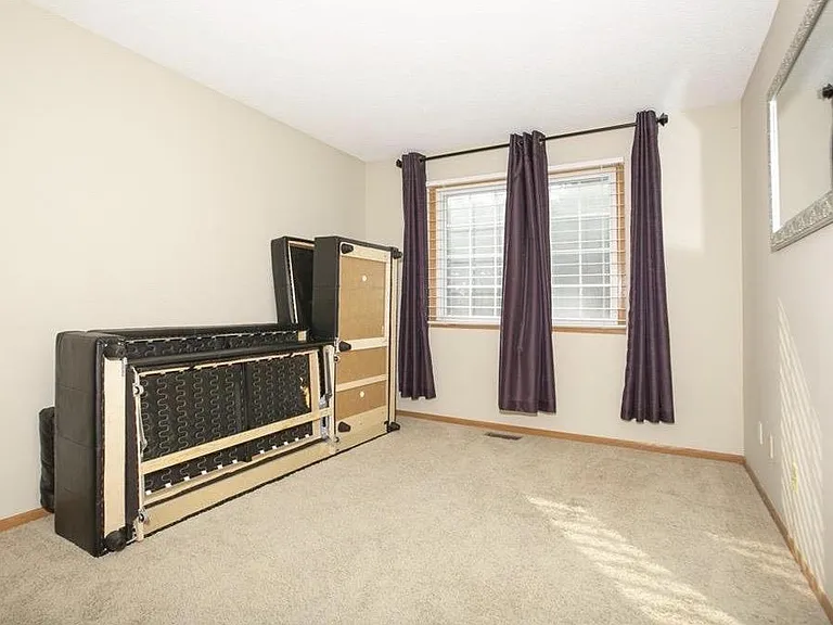 8460 Kimball Dr — Photo 16