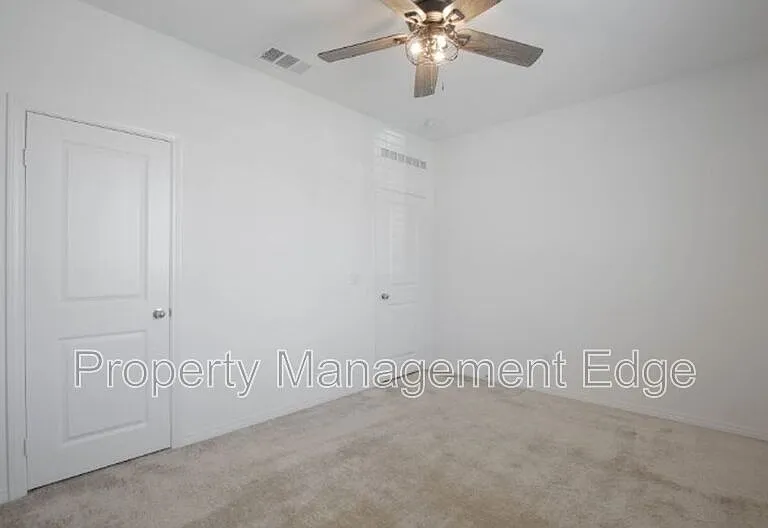 30205 Chamonix Cir — Photo 19