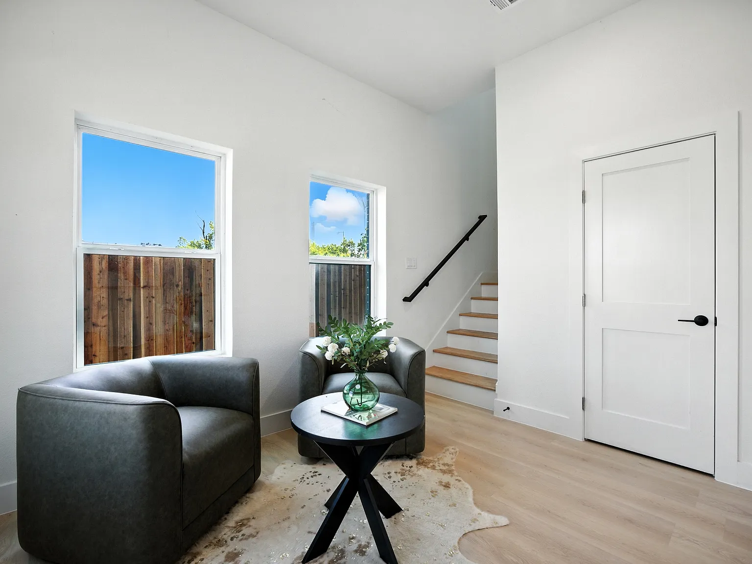 3 bed, 3.5 bath, 1941 sqft, $2,750 — Photo 4