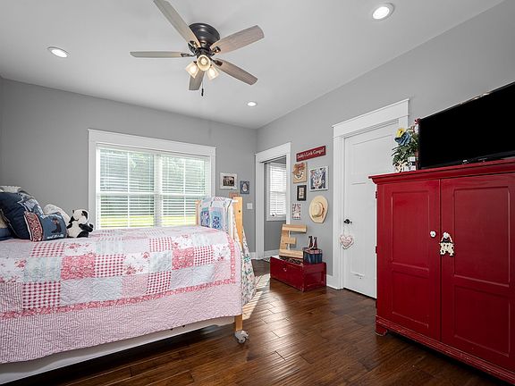 33rd image of this home