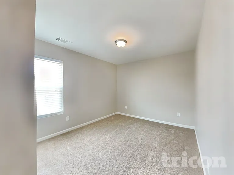 542 Springtime Ln — Photo 18