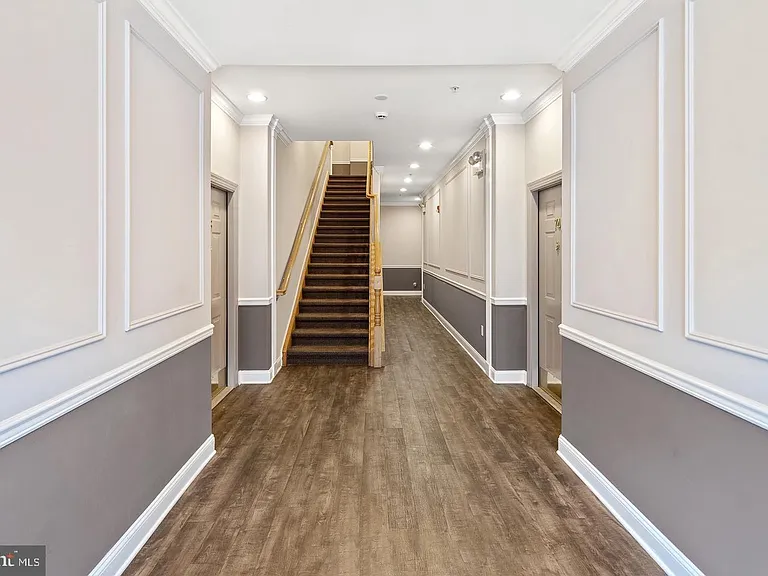 52 Kyle Way — Photo 6