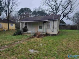 2517 Huntsville St NW, Huntsville, AL 35811