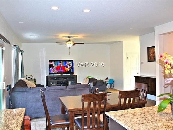 4th image of 4912 Blue Rose St