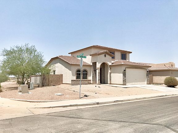 3rd image of 2347 N Sand Hills Ct