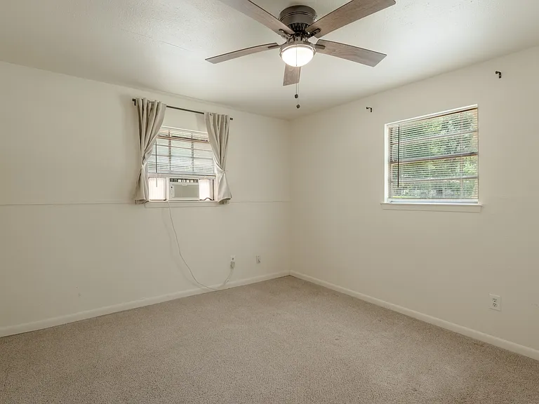 712 Cline St #D — Photo 14
