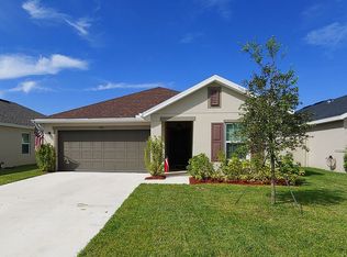 5950 NW Pine Trail Cir, Port Saint Lucie, FL 34983