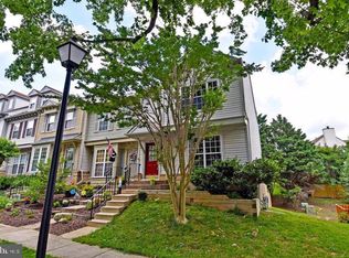 6585 Cypress Point Rd, Alexandria, VA 22312