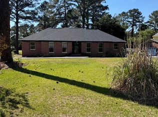 209 Shoreline Drive, New Bern, NC 28562