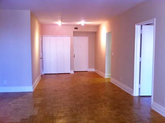 Rented by NY NY Condo, Inc | media 8