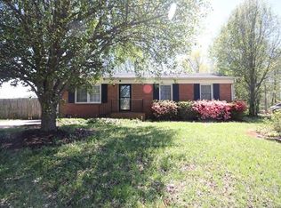 1014 Old Providence Rd, Gastonia, NC 28052