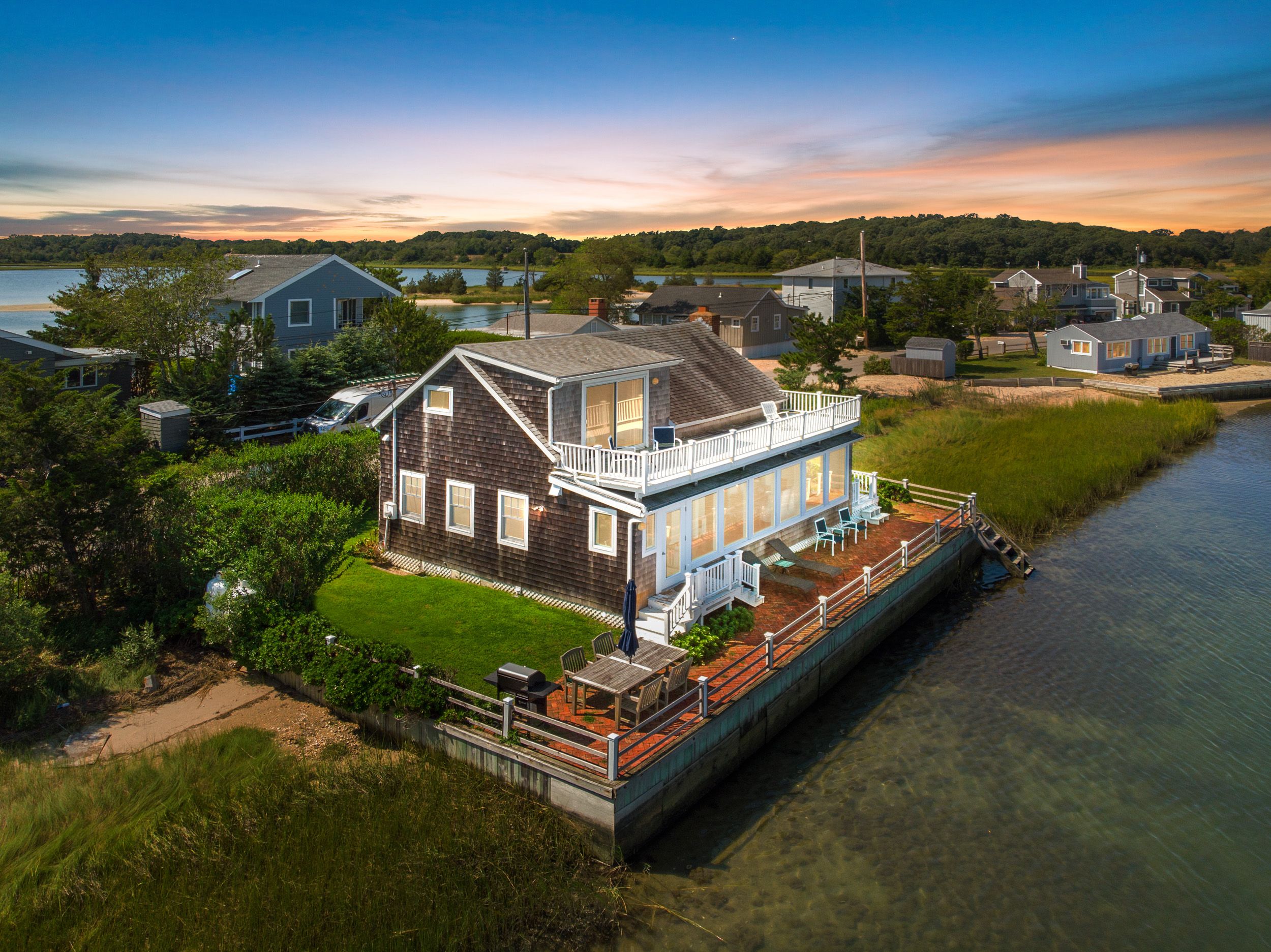 257 Towd Point Rd in Southampton Out East