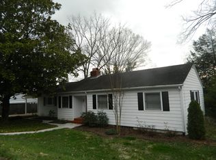 103 Pomona Rd, Oak Ridge, TN 37830