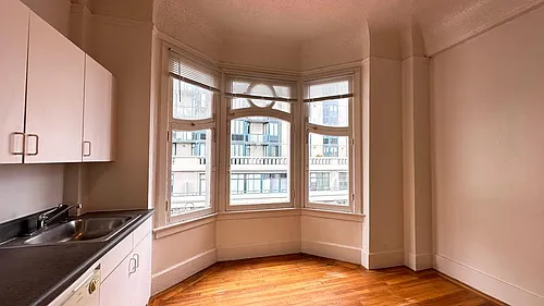 O'Farrell Apartments Photo 1