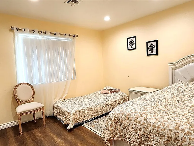 5213 Orchard Hills Ave #1 — Photo 30