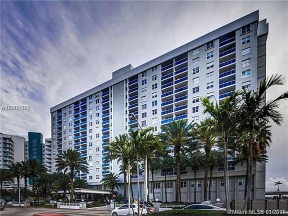 AQUASOL CONDO has a great location in NOBE, steps to the beach, shops, Publix, Wall greens & nice restaurants in the area.