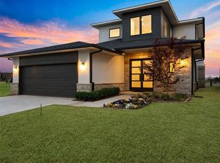810 NW 72nd St, Oklahoma City, OK 73116