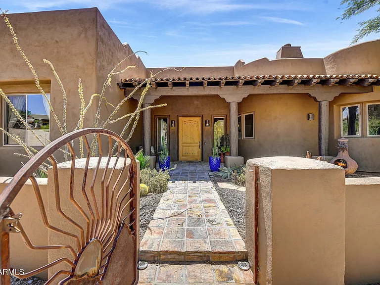 10989 E Taos Dr — Photo 9