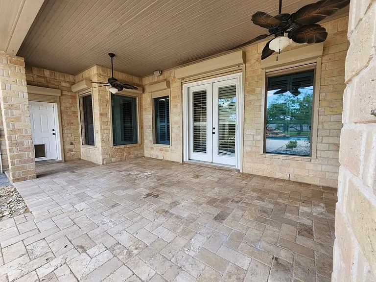 169 Paloma Dr — Photo 16