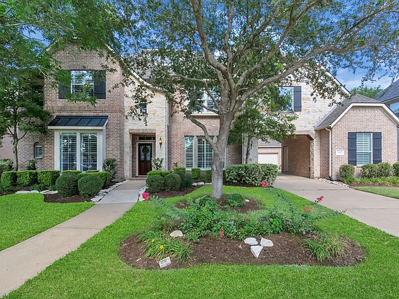 2nd image of 2806 Taylorcrest