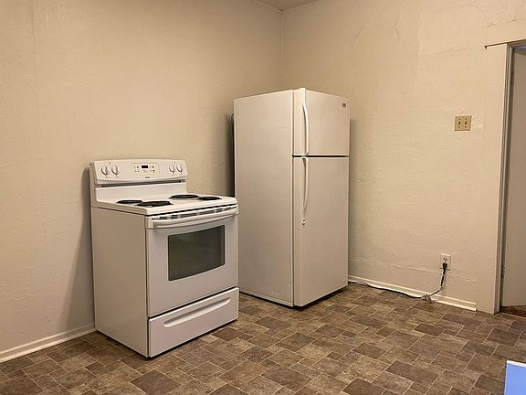 5th image of 530 S Grape St Unit 1
