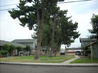 348 O St, Sanger, CA 93657