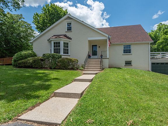 2nd image of 203 Wooldridge Ln