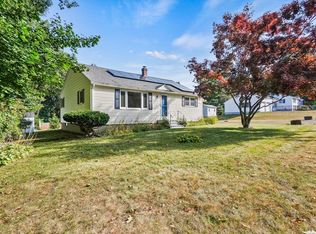 107 York Ave, Fitchburg, MA 01420
