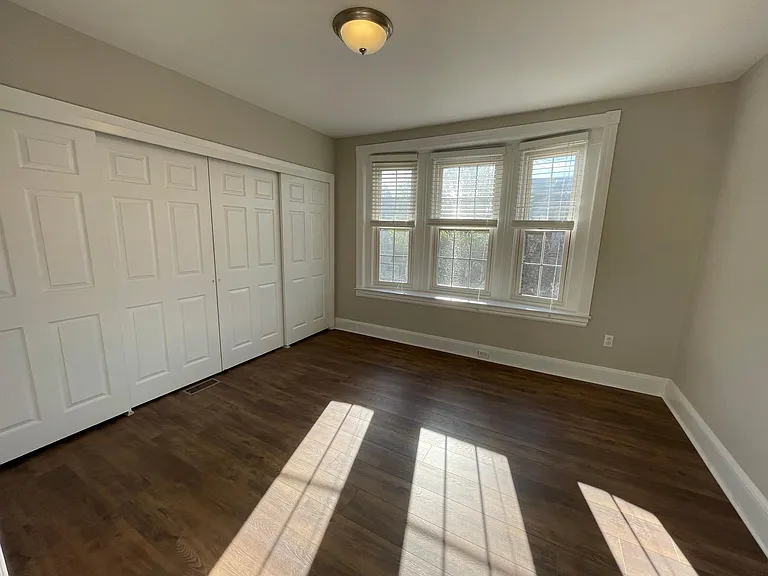 303 S Olive St #2 — Photo 6