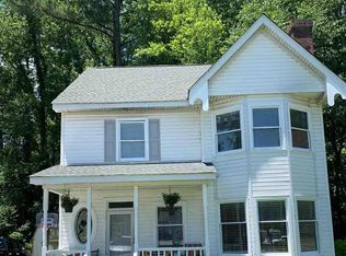 8 Maidenhair Ct, Durham, NC 27703