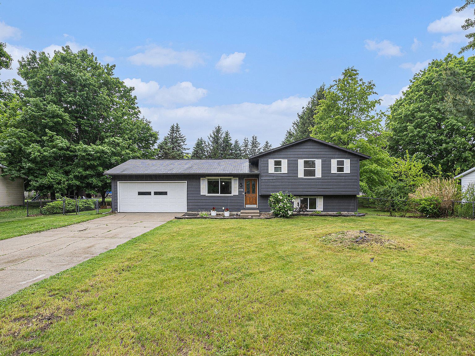 57150 Linda Dr, Three Rivers, MI 49093 | Zillow