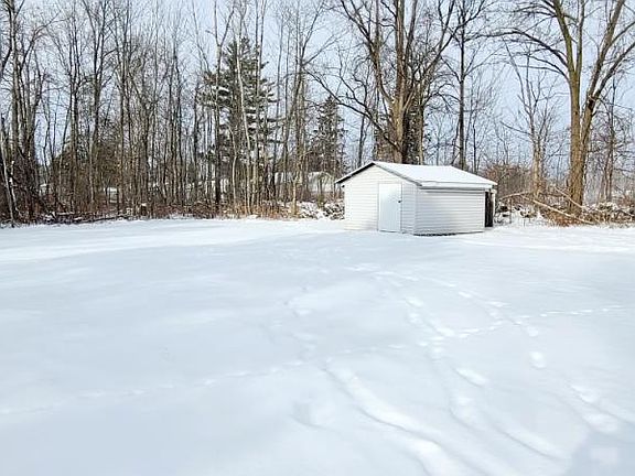 3rd image of 2018 S Sheridan Rd