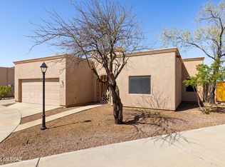 9177 N Placita San Isidro, Tucson, AZ 85742